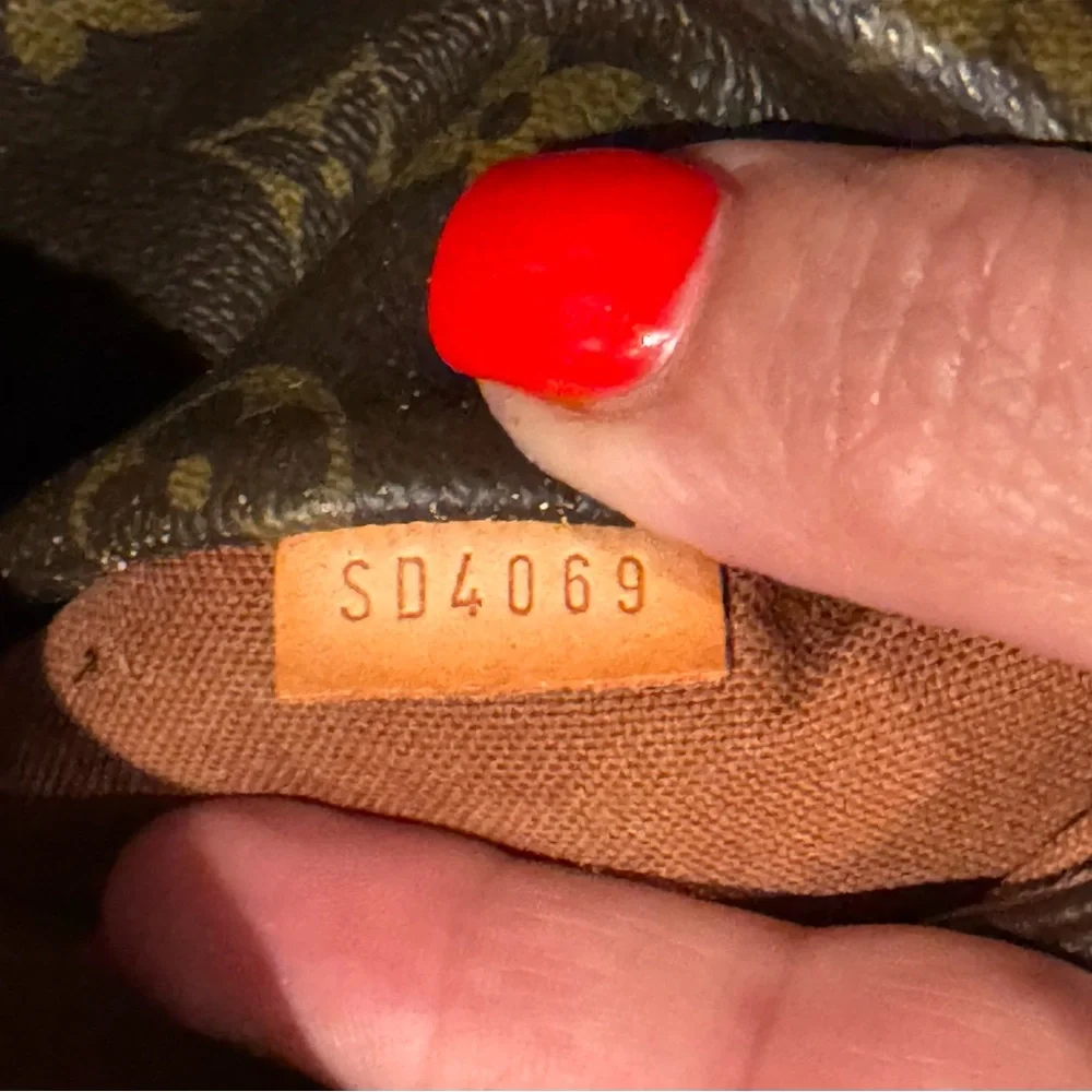 Louis Vuitton Classic Monogram Totally “GM” - Picture 15 of 16